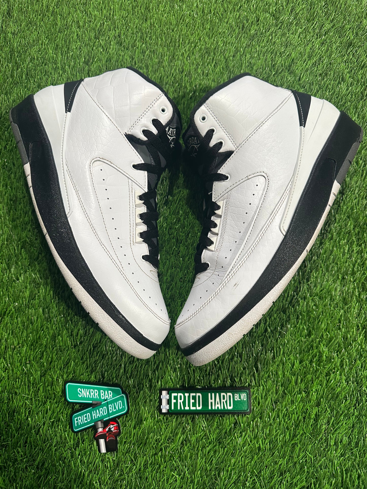 Jordan 2 Retro Wing It