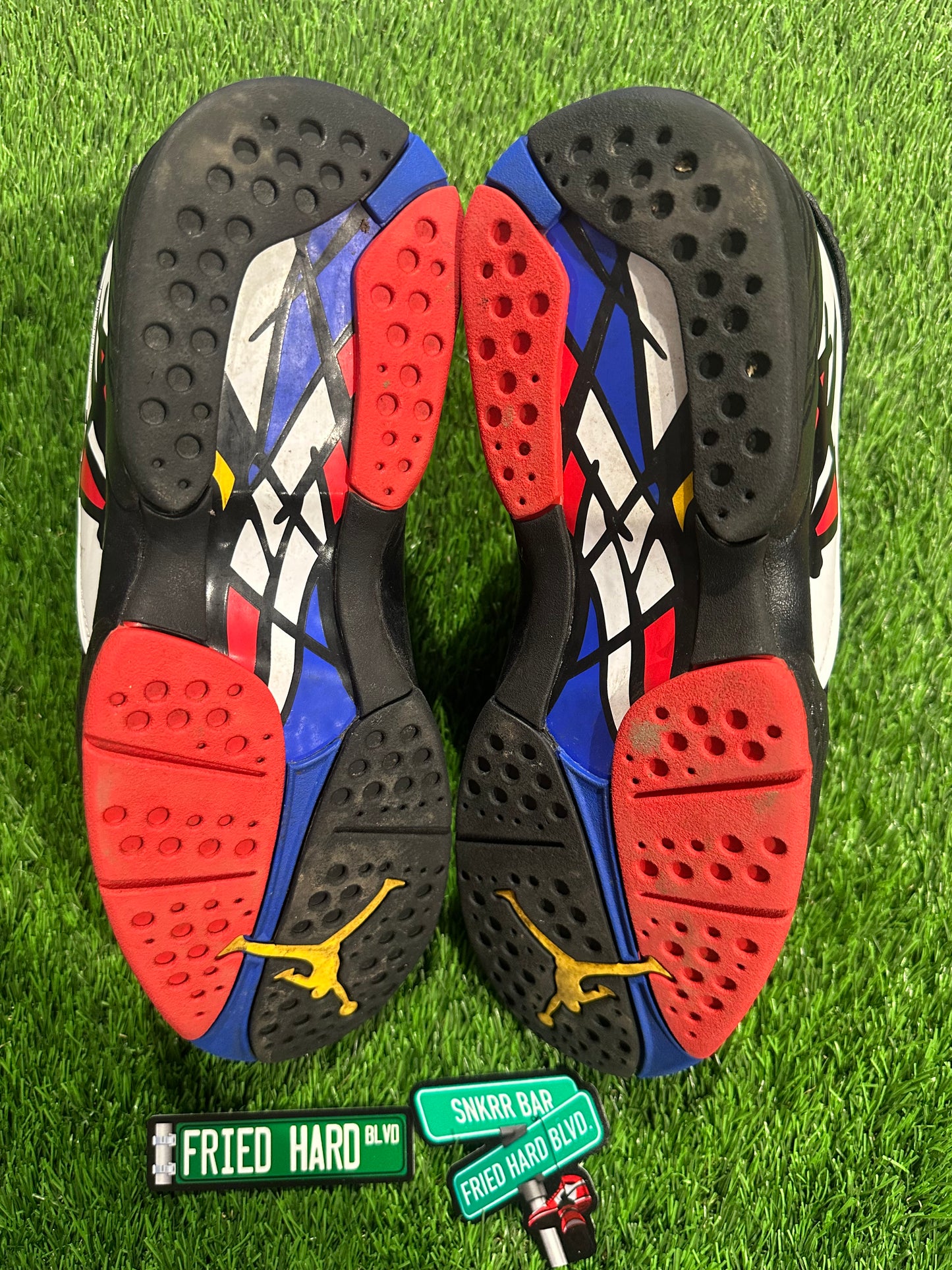 Jordan 8 Retro Playoffs (2023)