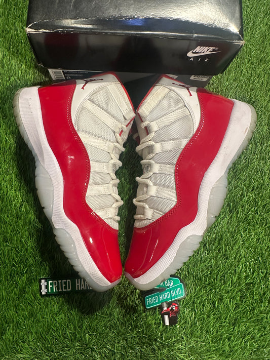 Jordan 11 Retro Cherry (2022)
