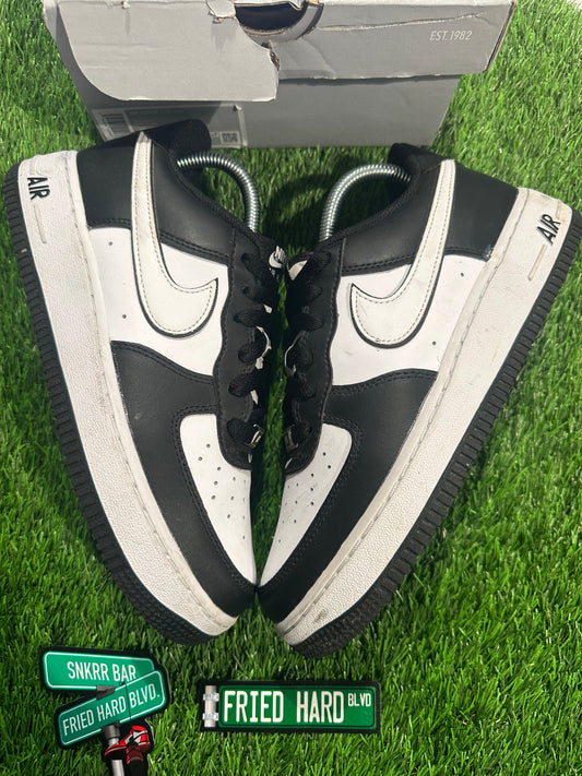 Nike Air Force 1 Low LV8 2 White Swoosh Panda (GS)