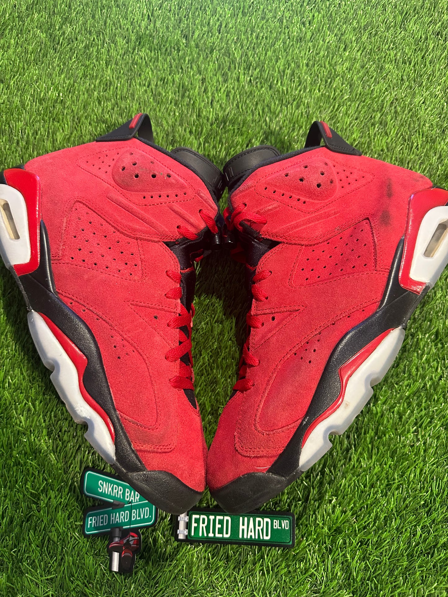 Jordan 6 Retro Toro Bravo