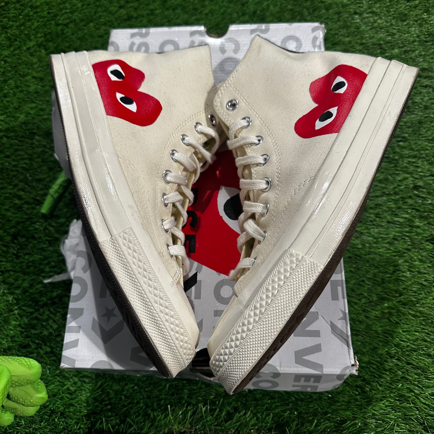 Comme Des Garçons x Chuck 70 Hi 'Play'