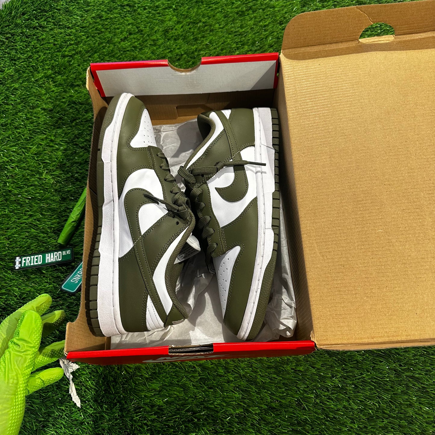 Wmns Dunk Low 'Medium Olive'