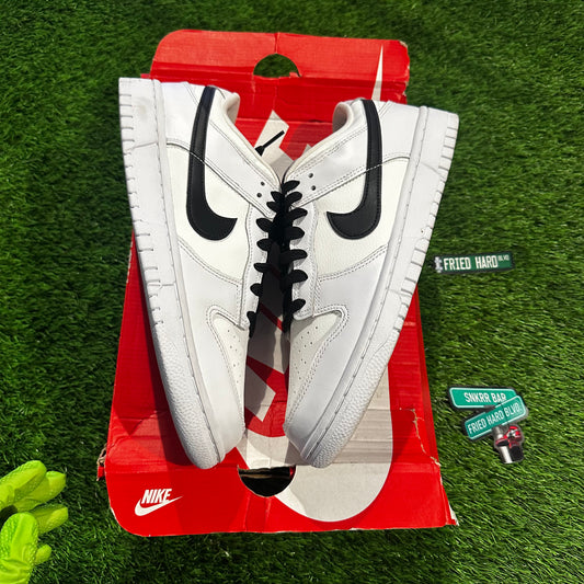 Dunk Low 'Reverse Panda'