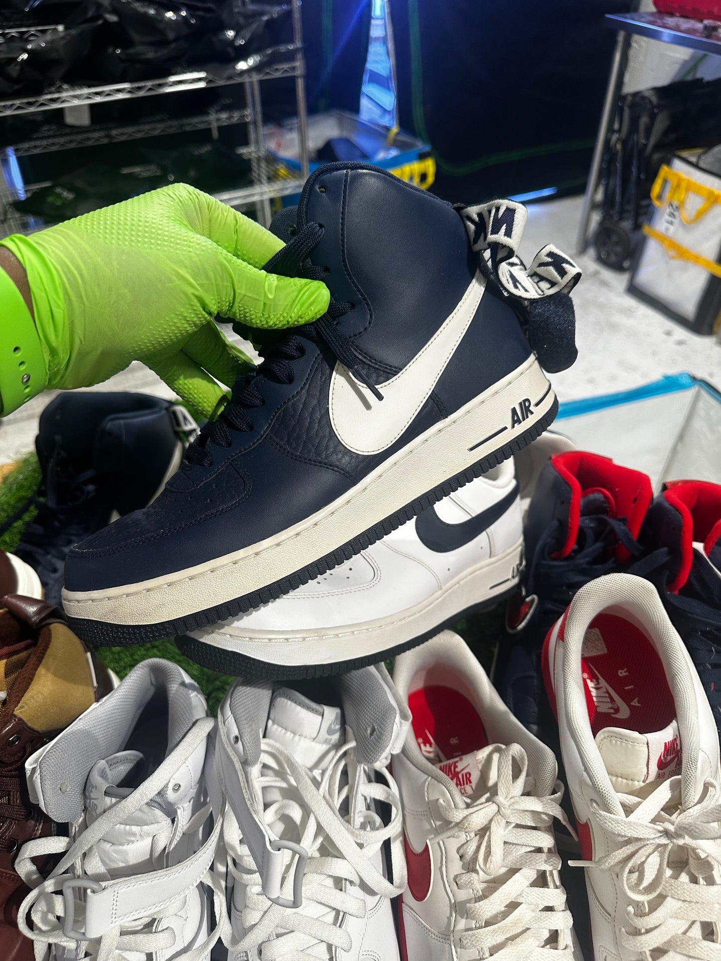 8 PAIR AF1 STORY SALE (10.5-11)