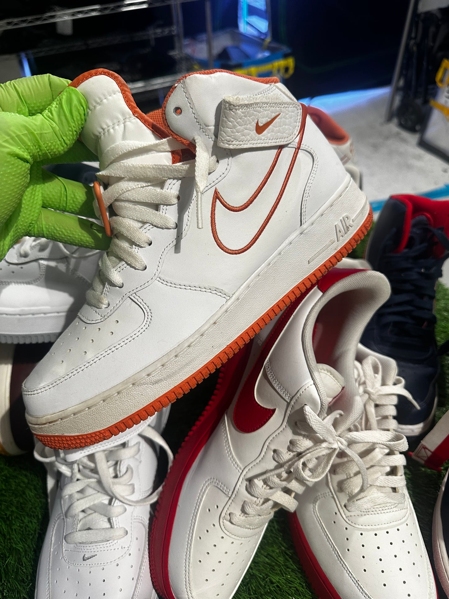8 PAIR AF1 STORY SALE (10.5-11)