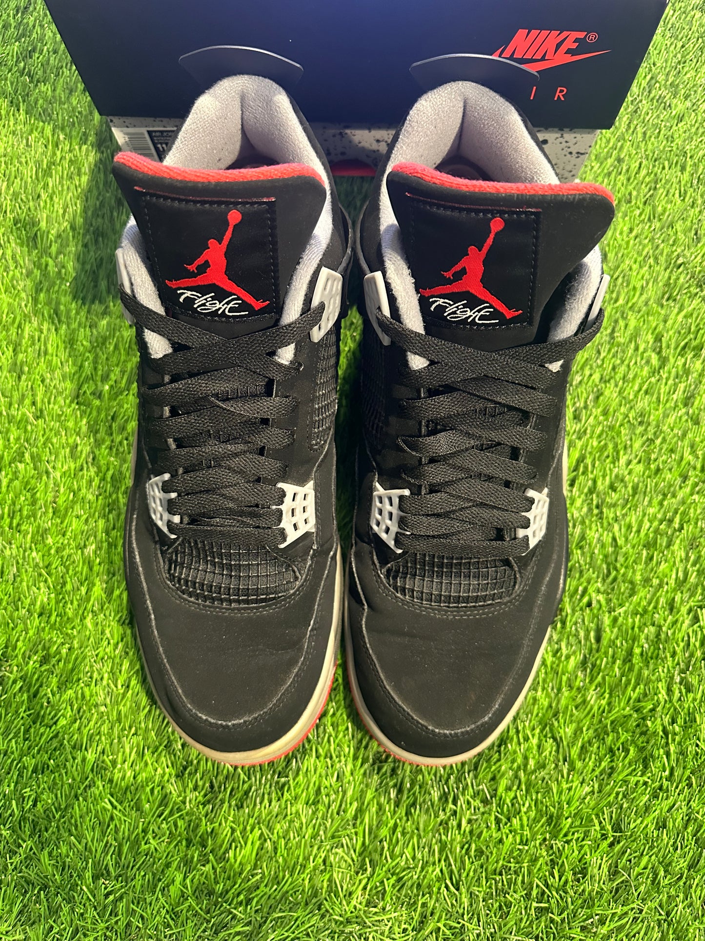Jordan 4 Retro Bred (2019)