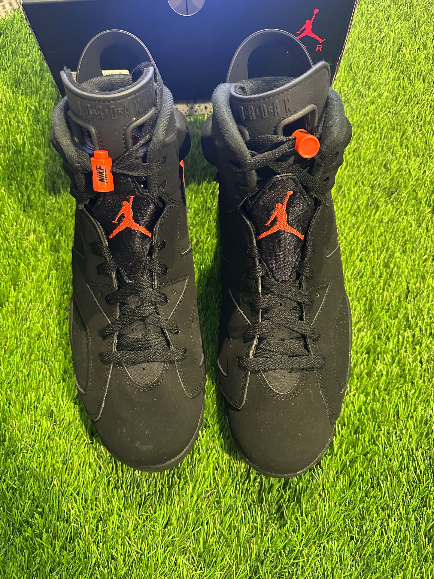Jordan 6 Retro Black Infrared (2019)