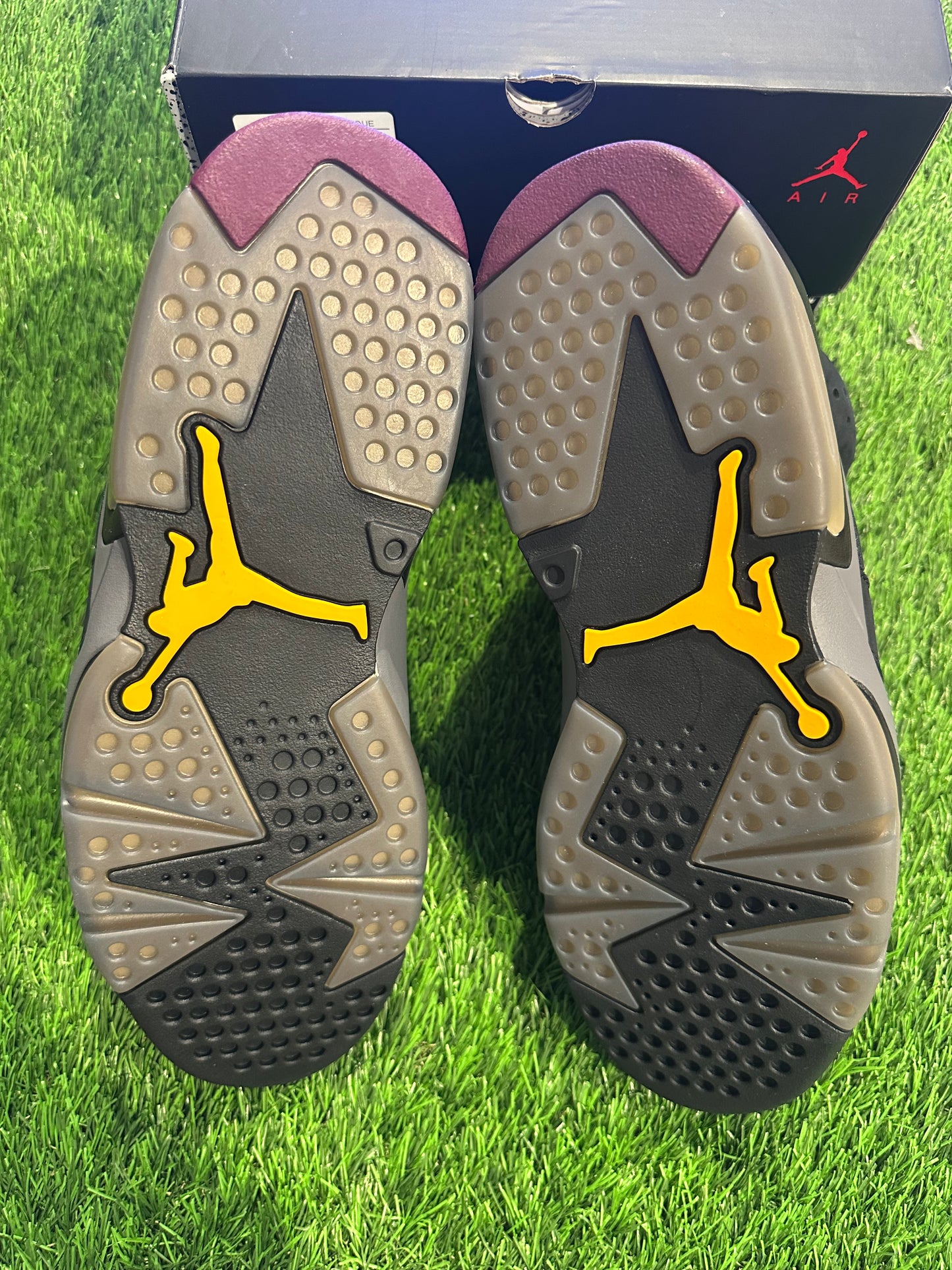 Jordan 6 Retro Bordeaux