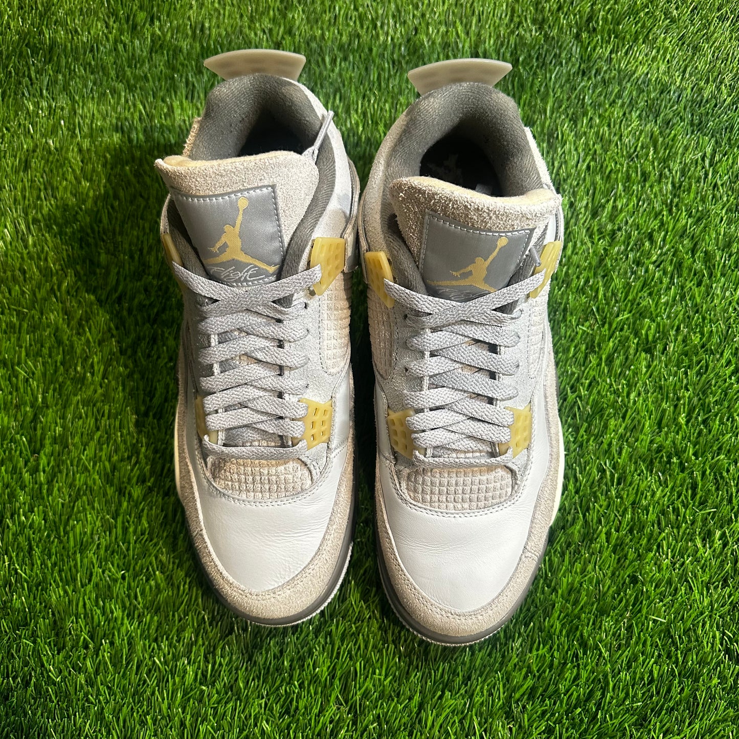 Air Jordan 4 Retro SE Craft 'Photon Dust'
