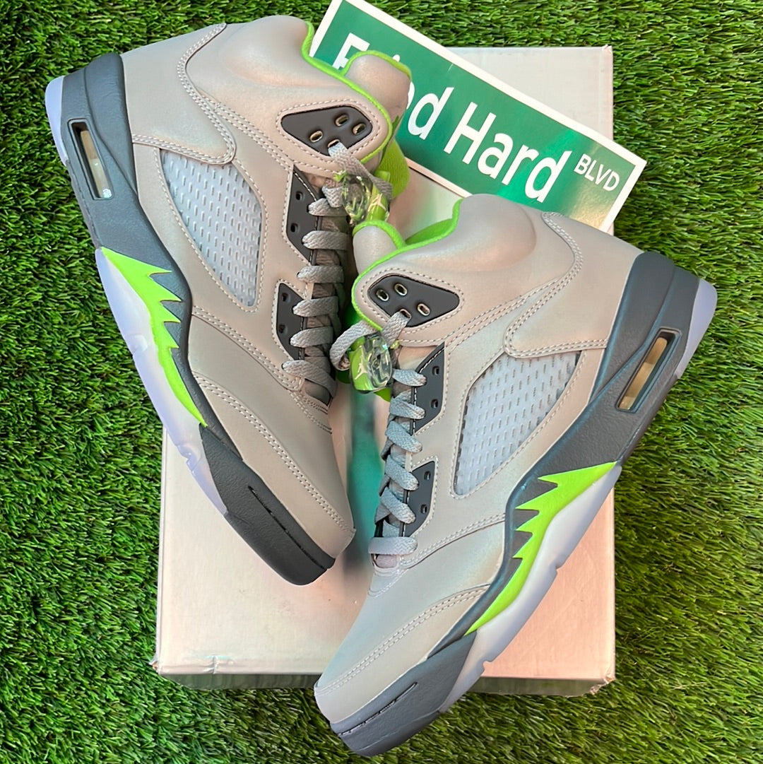 Air Jordan 5 Retro 'Green Bean' 2022