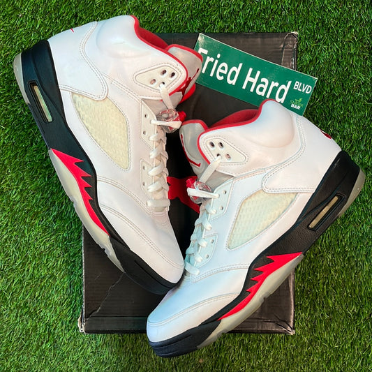 Air Jordan 5 Retro 'Fire Red' 2020
