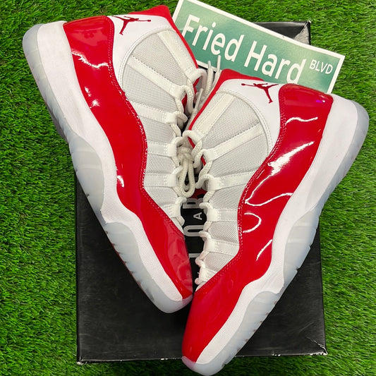 Air Jordan 11 Retro 'Cherry'