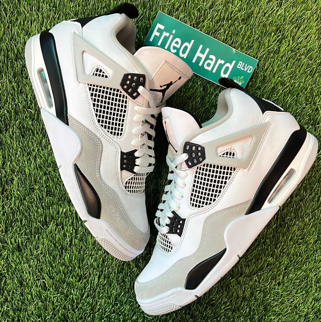 Air Jordan 4 Retro 'Military Black'