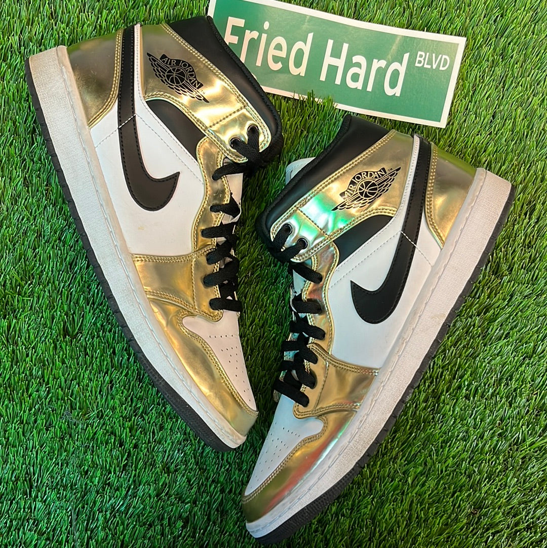 Air Jordan 1 Mid SE 'Metallic Gold'