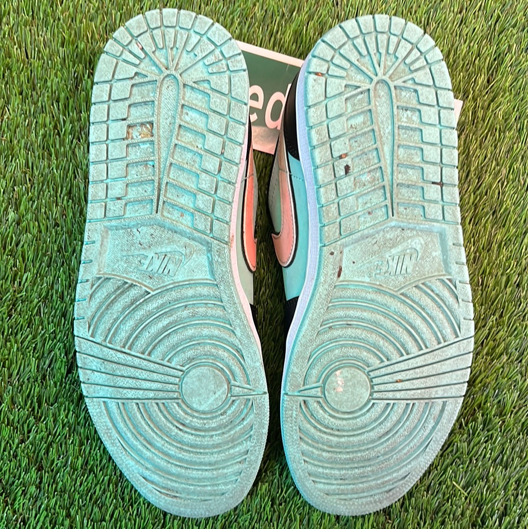 Air Jordan 1 Low SE 'Tropical Twist'