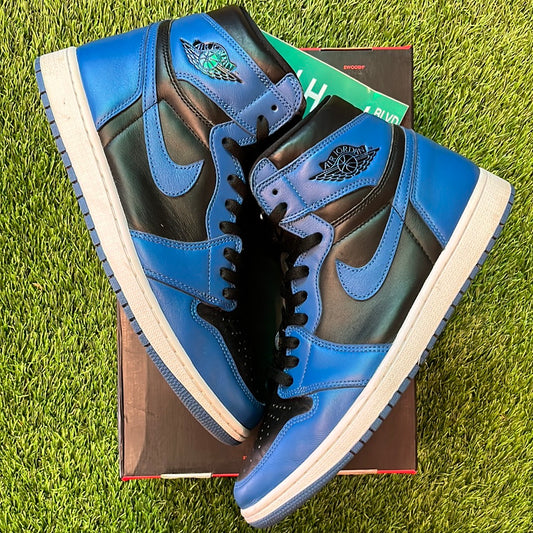 EXCLUSIVE Air Jordan 1 Retro High OG 'Dark Marina Blue'