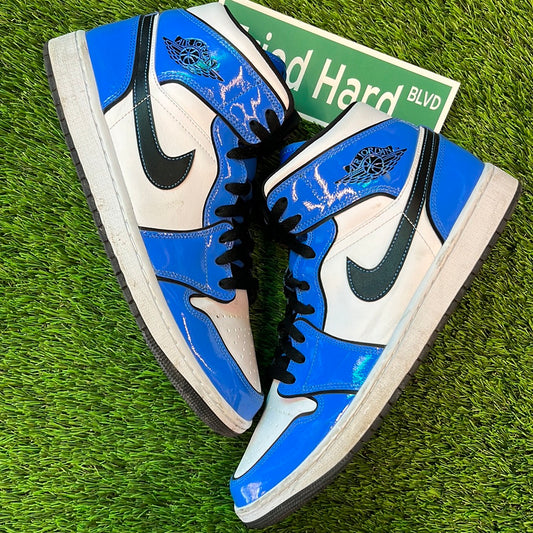 Air Jordan 1 Mid SE 'Signal Blue'