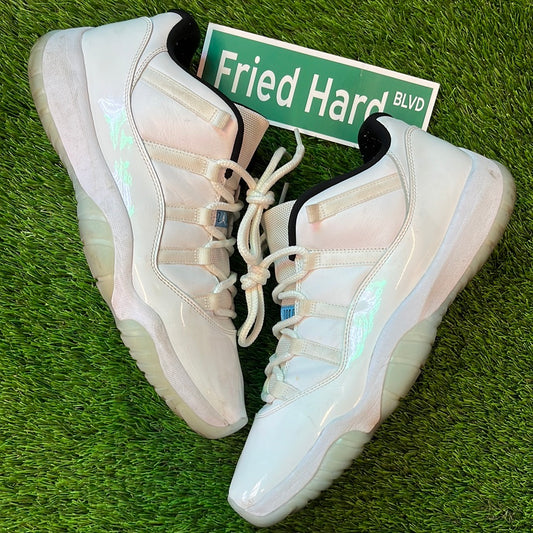 Air Jordan 11 Retro Low 'Legend Blue'