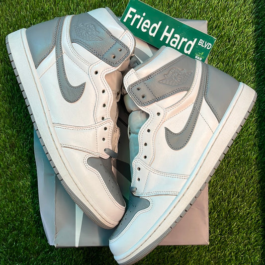 Air Jordan 1 Retro High OG 'Stealth'