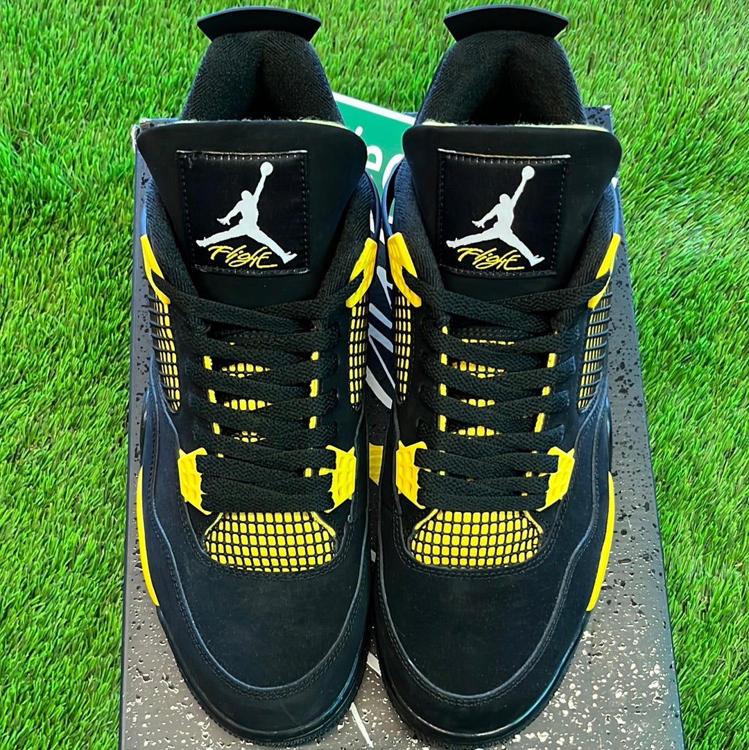 Air Jordan 4 Retro 'Thunder' 2023