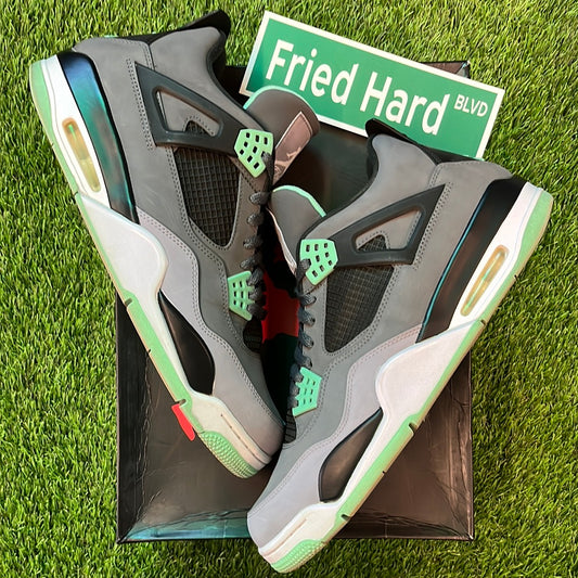 Air Jordan 4 Retro 'Green Glow'