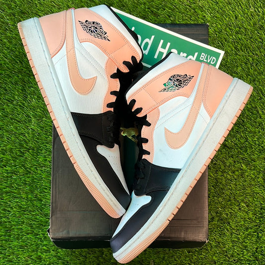Air Jordan 1 Mid 'Crimson Tint'