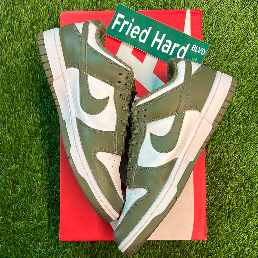 Wmns Dunk Low 'Medium Olive'