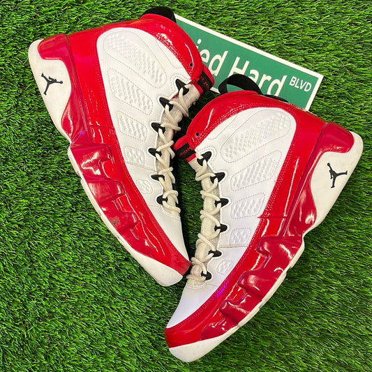 Air Jordan 9 Retro 'Gym Red'