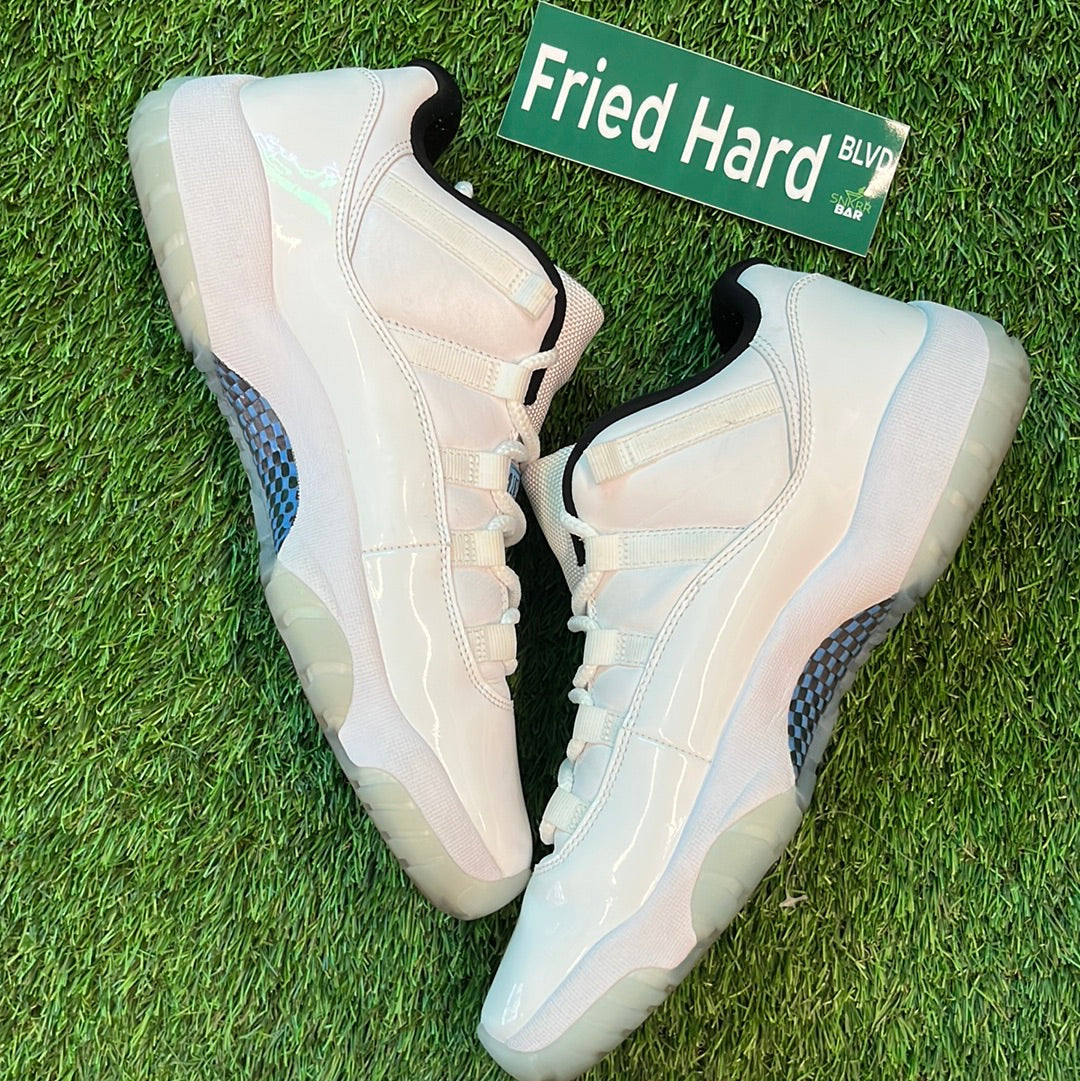 Air Jordan 11 Retro Low 'Legend Blue'