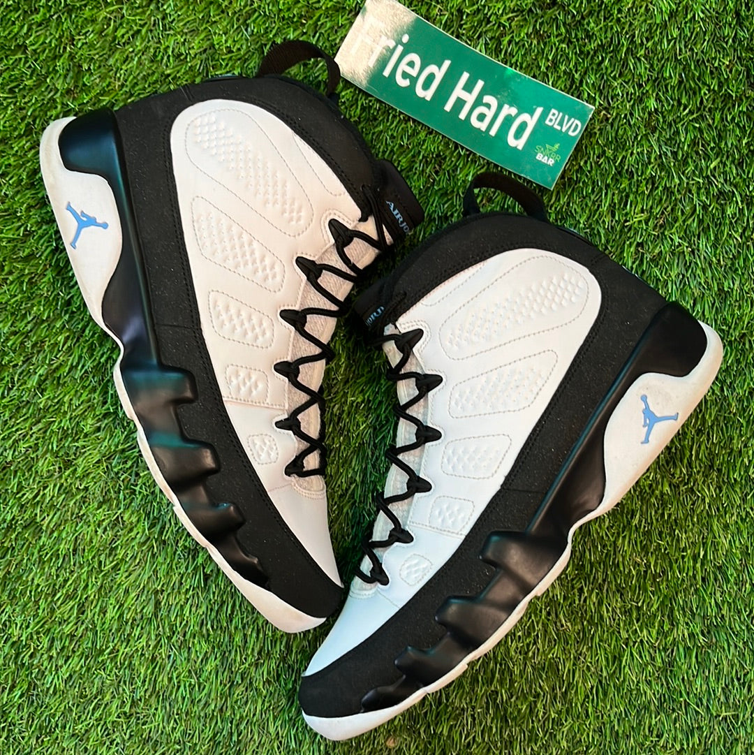 Air Jordan 9 Retro 'University Blue'