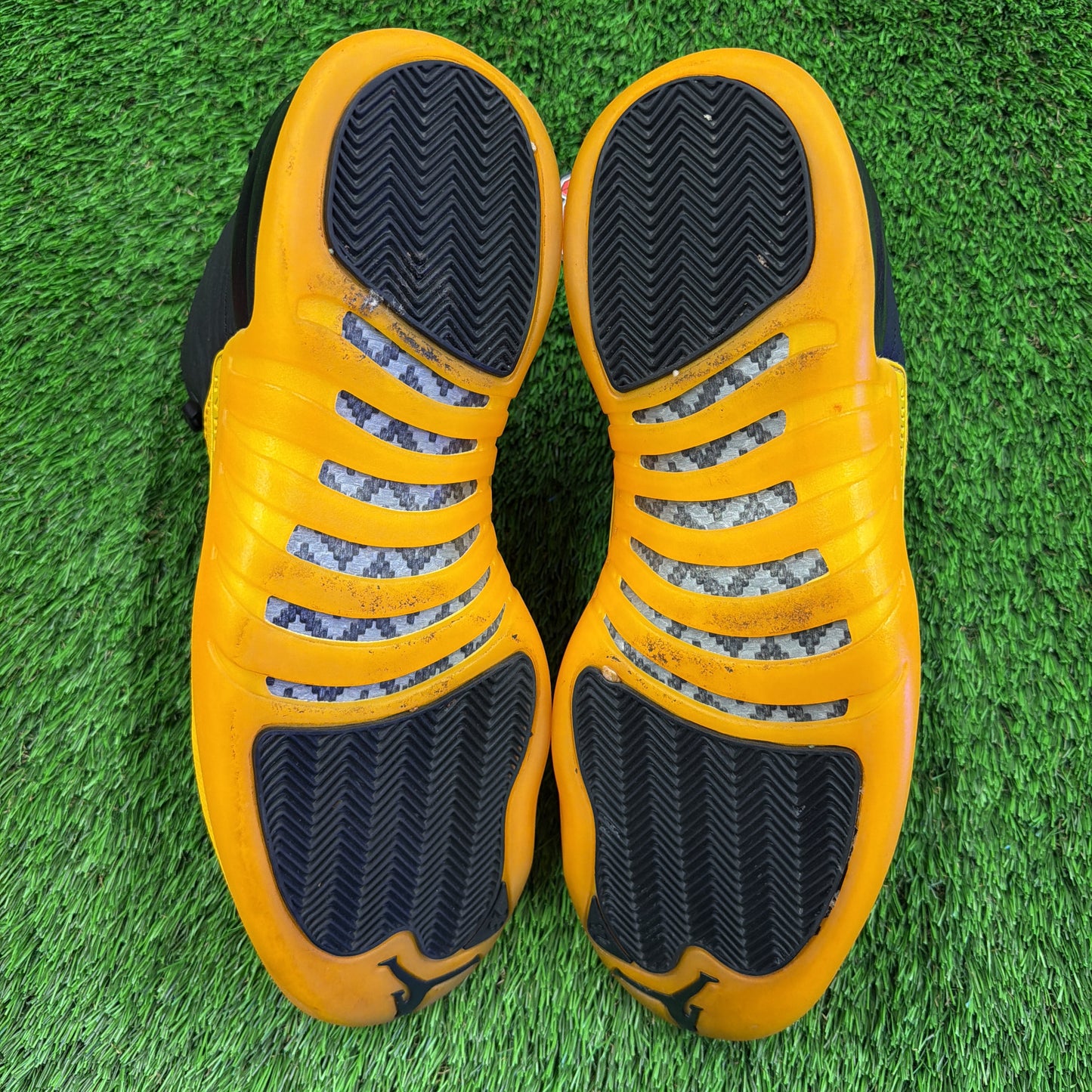 Air Jordan 12 Retro 'University Gold'