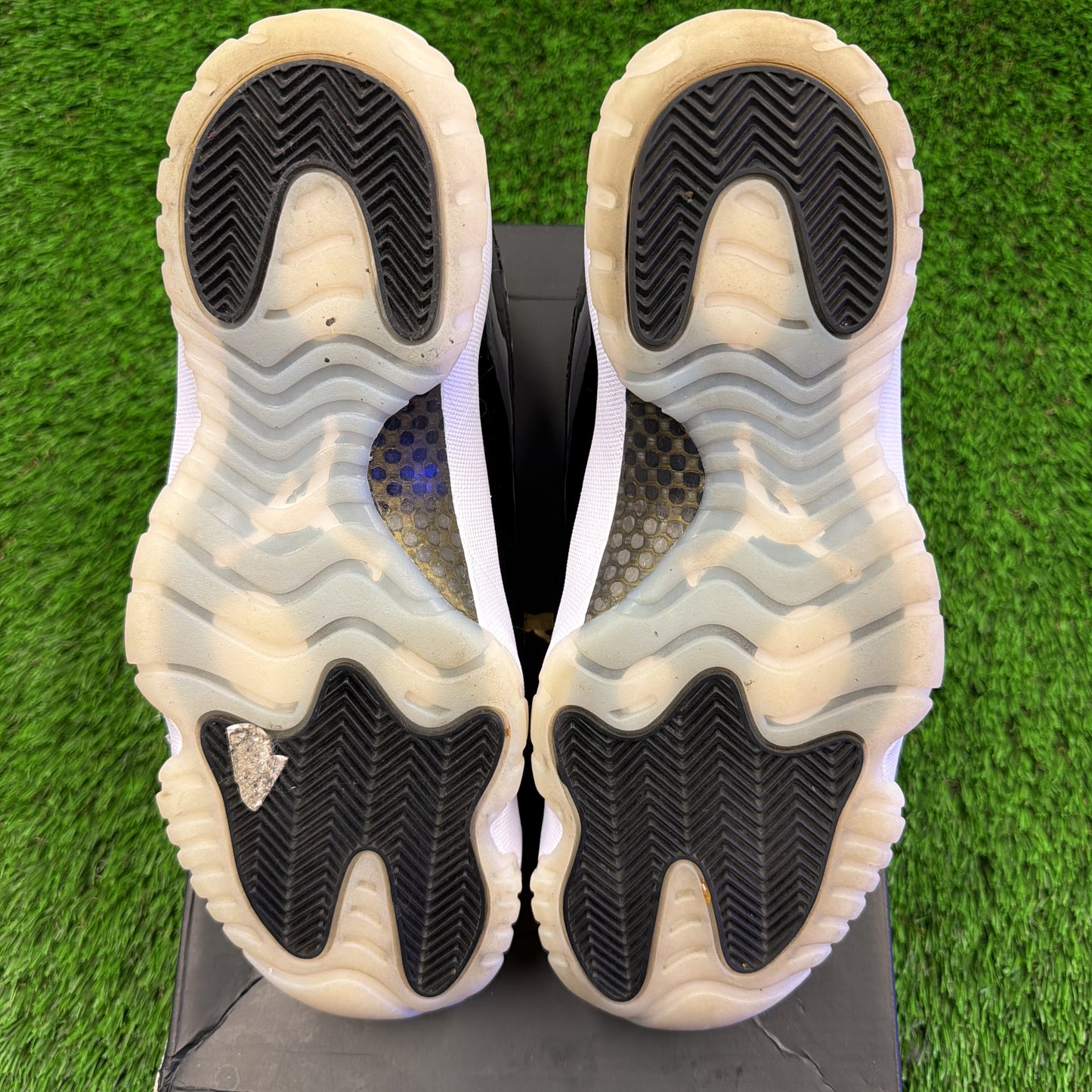 Air Jordan 11 Retro 'Gratitude / Defining Moments'