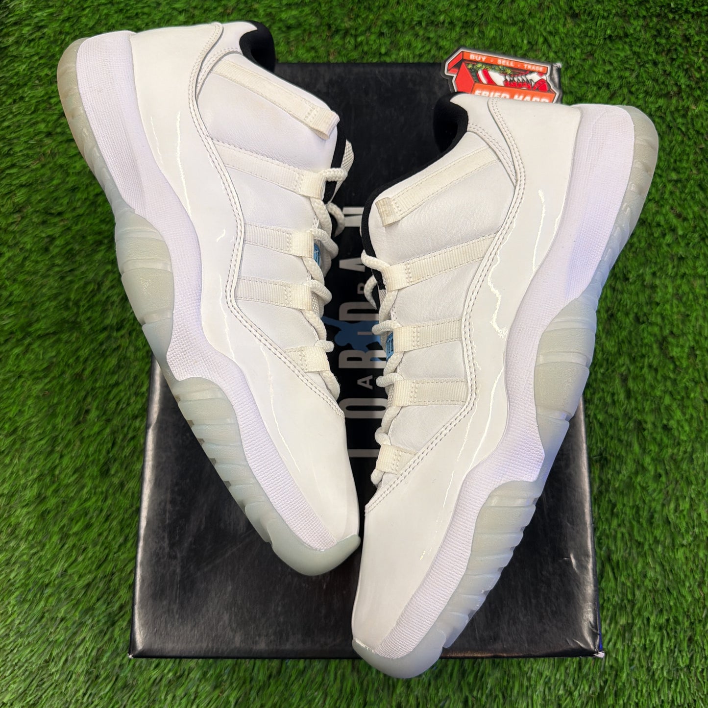 Air Jordan 11 Retro Low 'Legend Blue'