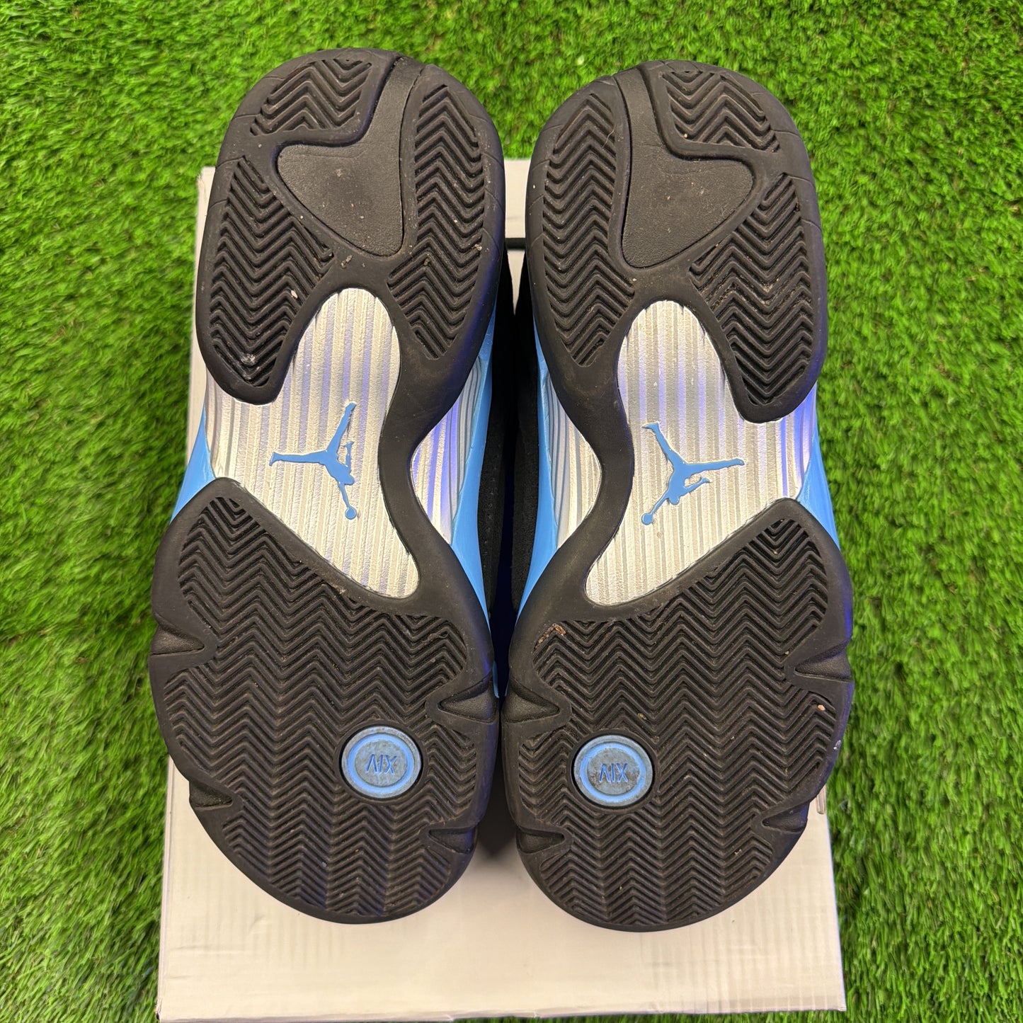 Air Jordan 14 Retro 'Black University Blue' 2026