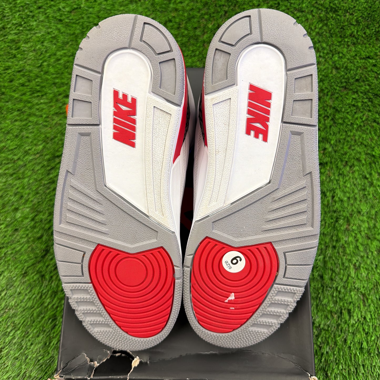 Air Jordan 3 Retro 'Fire Red' 2022