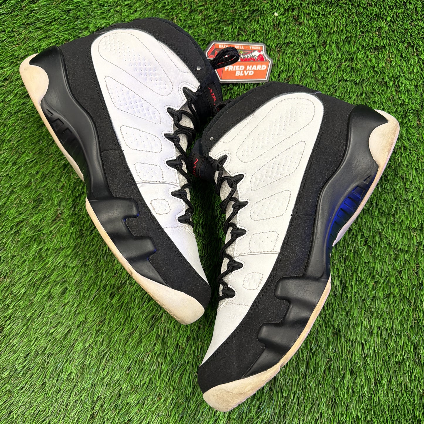 Air Jordan 9 Retro OG 'Space Jam' 2016