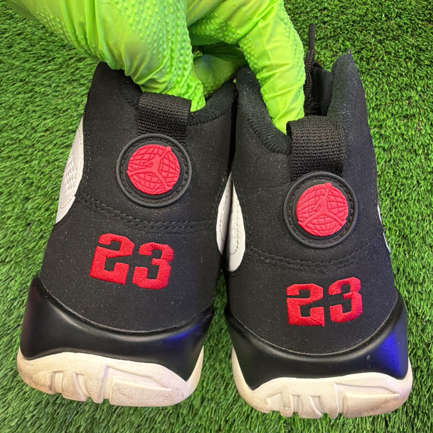Air Jordan 9 Retro OG 'Space Jam' 2016