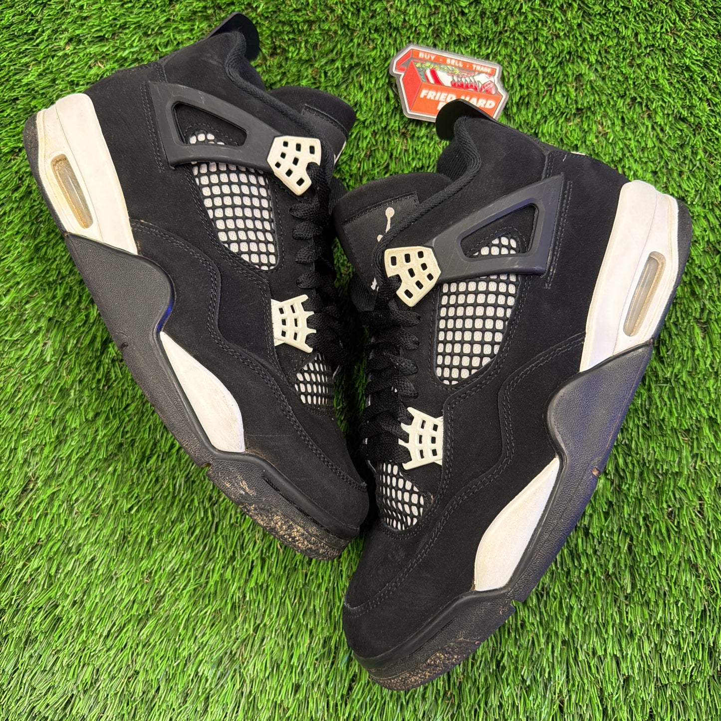Jordan 4 Retro White Thunder
