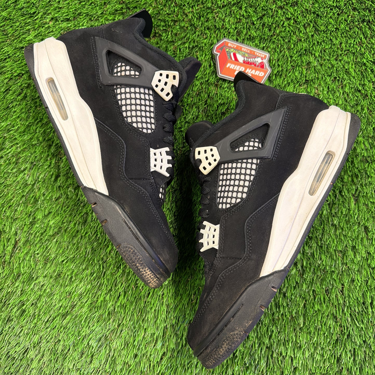 Jordan 4 Retro White Thunder