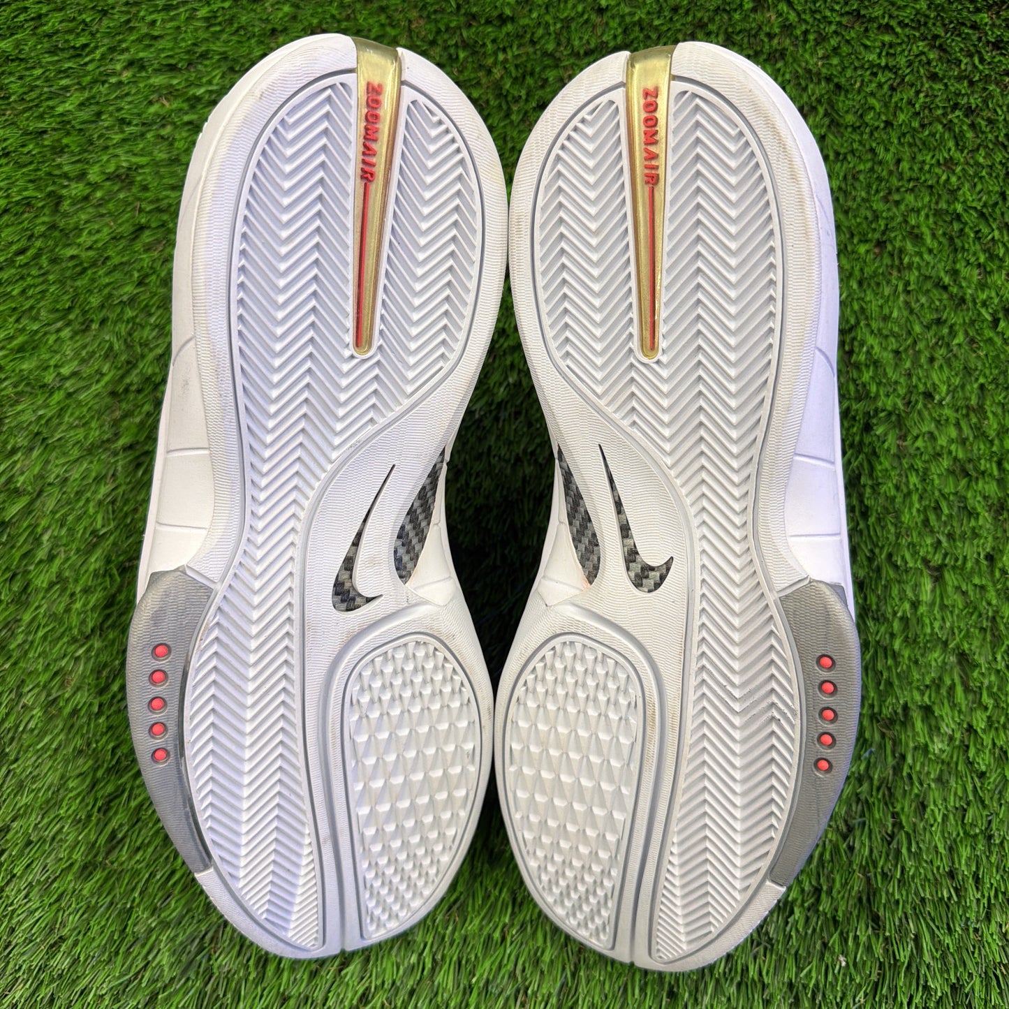 Nike Zoom Huarache 2K4 'White Hot Lava'