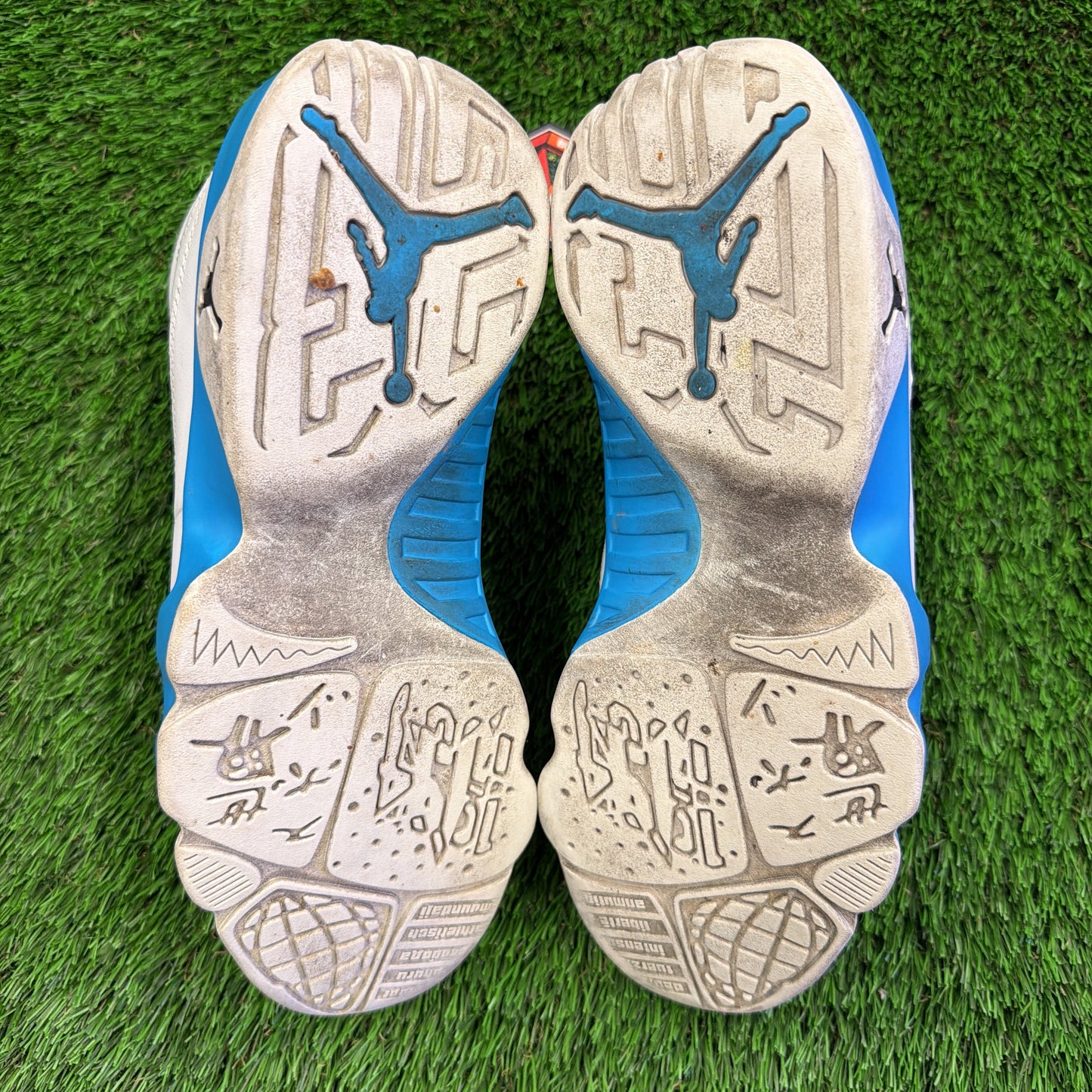 Air Jordan 9 Retro 'Powder Blue' 2024
