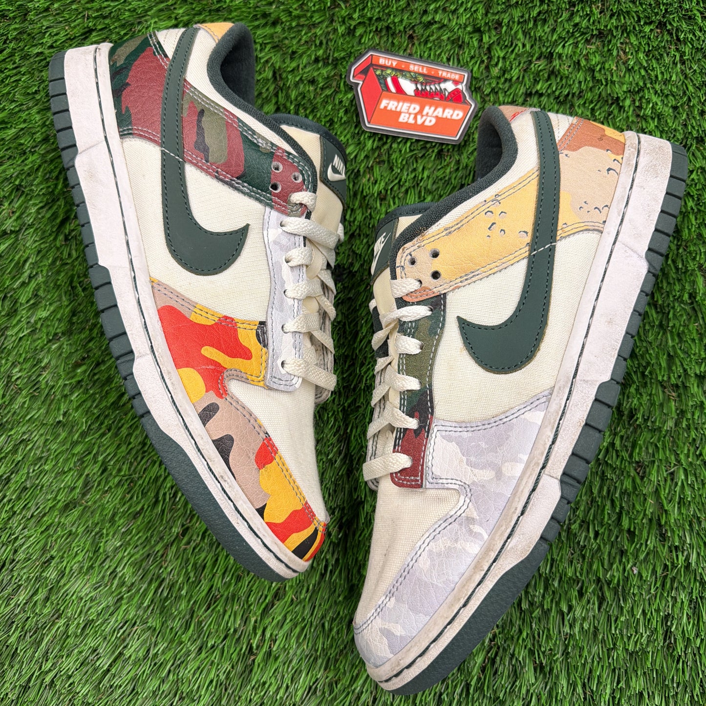 Nike Dunk Low SE Sail Multi-Camo