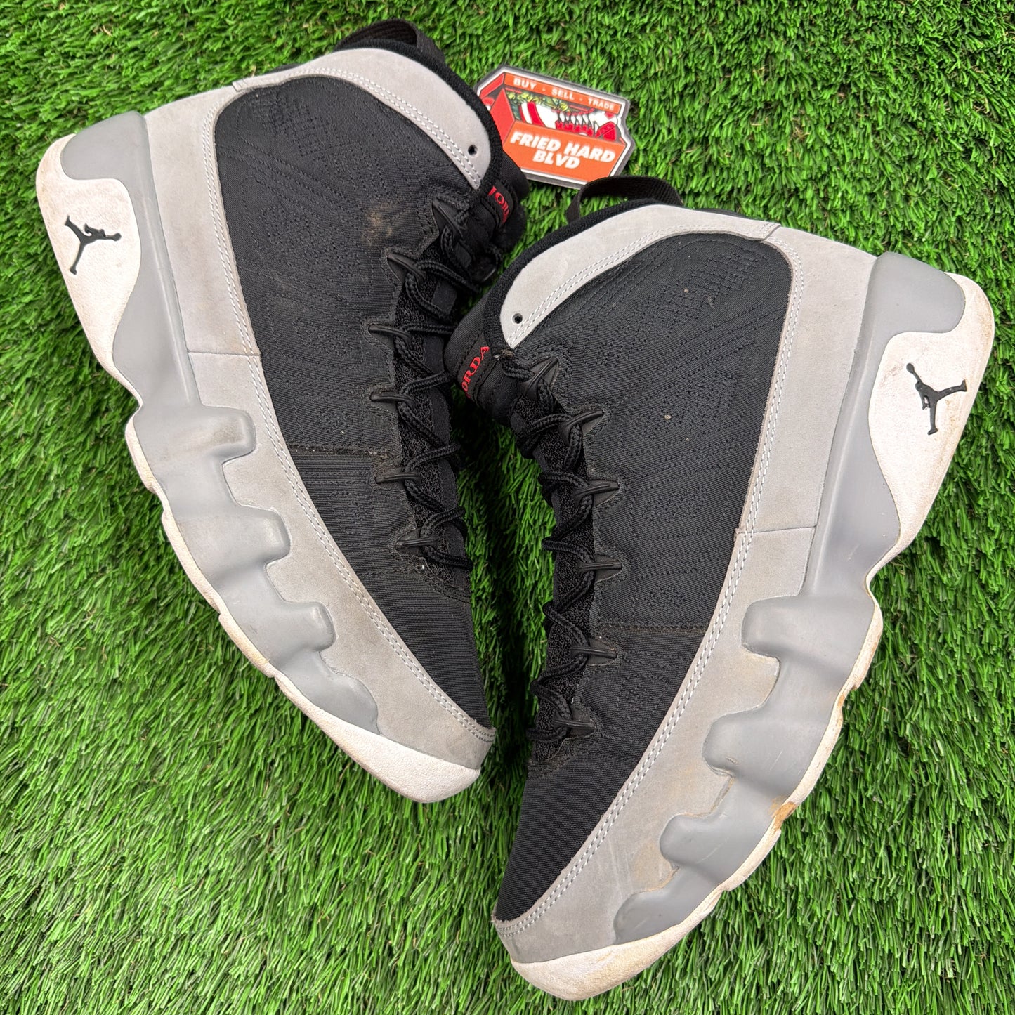 Air Jordan 9 Retro 'Particle Grey'