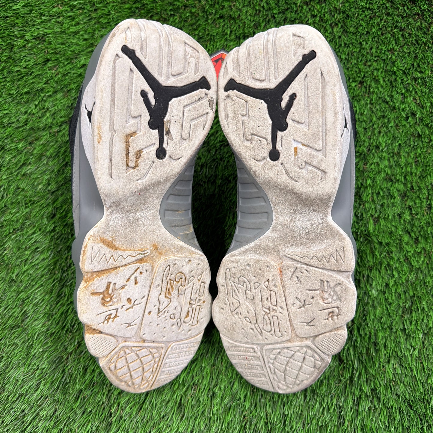 Air Jordan 9 Retro 'Particle Grey'