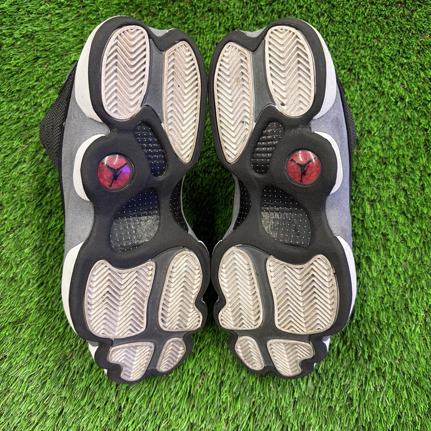 Air Jordan 13 Retro 'Black Flint'