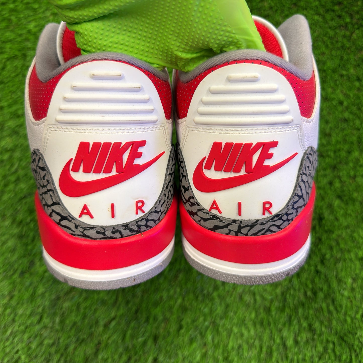 Air Jordan 3 Retro 'Fire Red' 2022