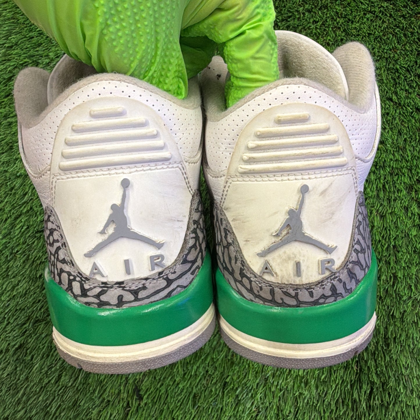 Wmns Air Jordan 3 Retro 'Lucky Green'