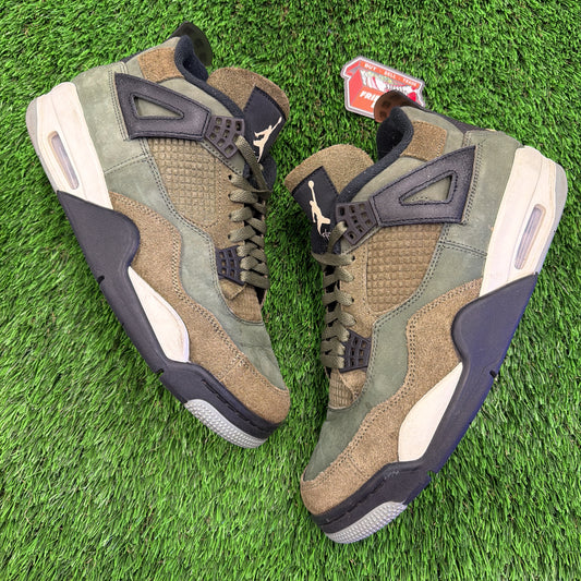 Air Jordan 4 Retro SE Craft 'Olive'