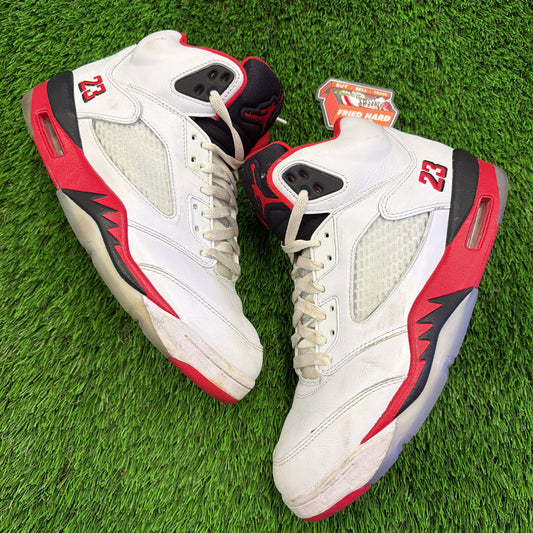 Air Jordan 5 Retro 'Fire Red' 2025